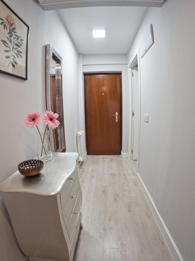 Bonito Piso Villafria Oviedo Eksteriør billede